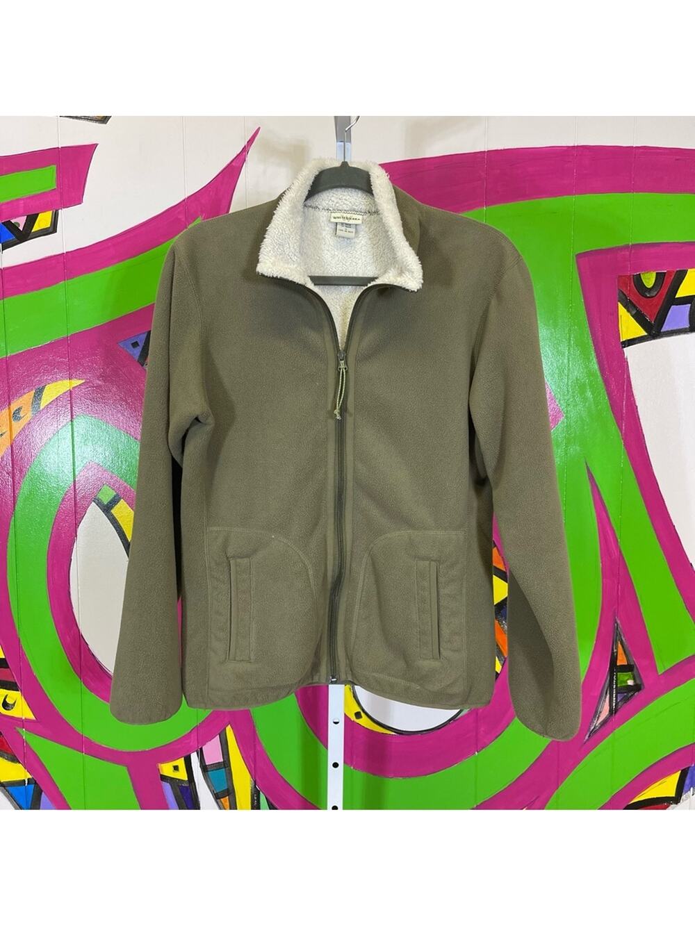 White Sierra, Fleece Fuzzy Lined Jacket. Size Medium. Excellent condition!